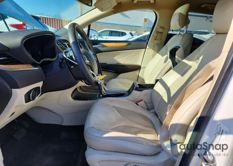 2015 Lincoln Mkc z USA, uszkodzony, nr VIN 5LMCJ1A97FUJ19929